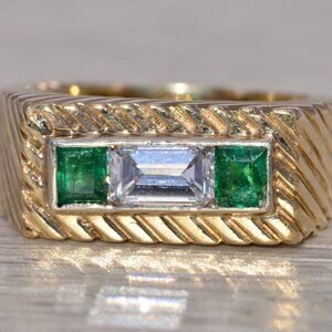 Natural Diamond and Emerald Men’s Ring in Yellow Gold